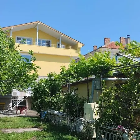 за гости росица * 라브다