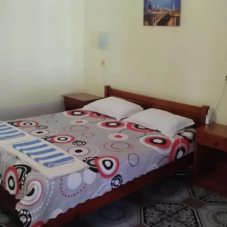 Maison d'hôtes за гости росица Ravda
